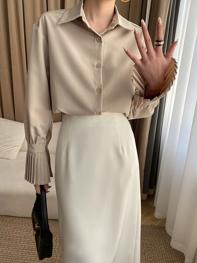 Дамски Бял плиссированная елегантна блуза, нова риза Свободно намаляване с дълъг расклешенным ръкава и ревера, Модерен прилив, пролет-есен 2023 M4384