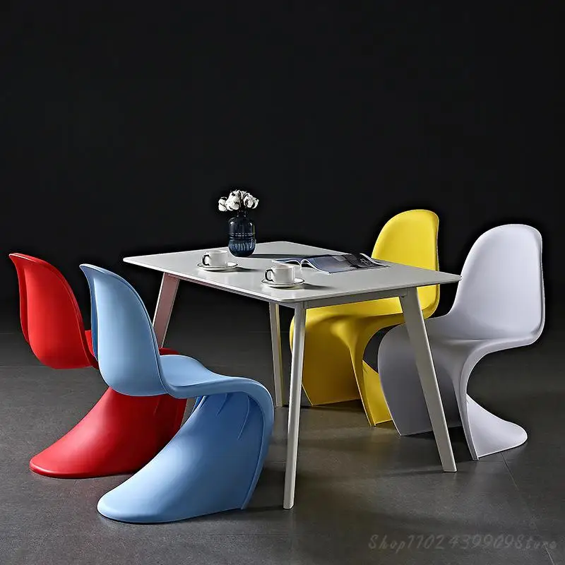 Ins Pandong Стол Пластмасов стол за почивка, Кът за стол S Тип Пластмасов стол модерен Дизайнерски стол за хранене 20223
