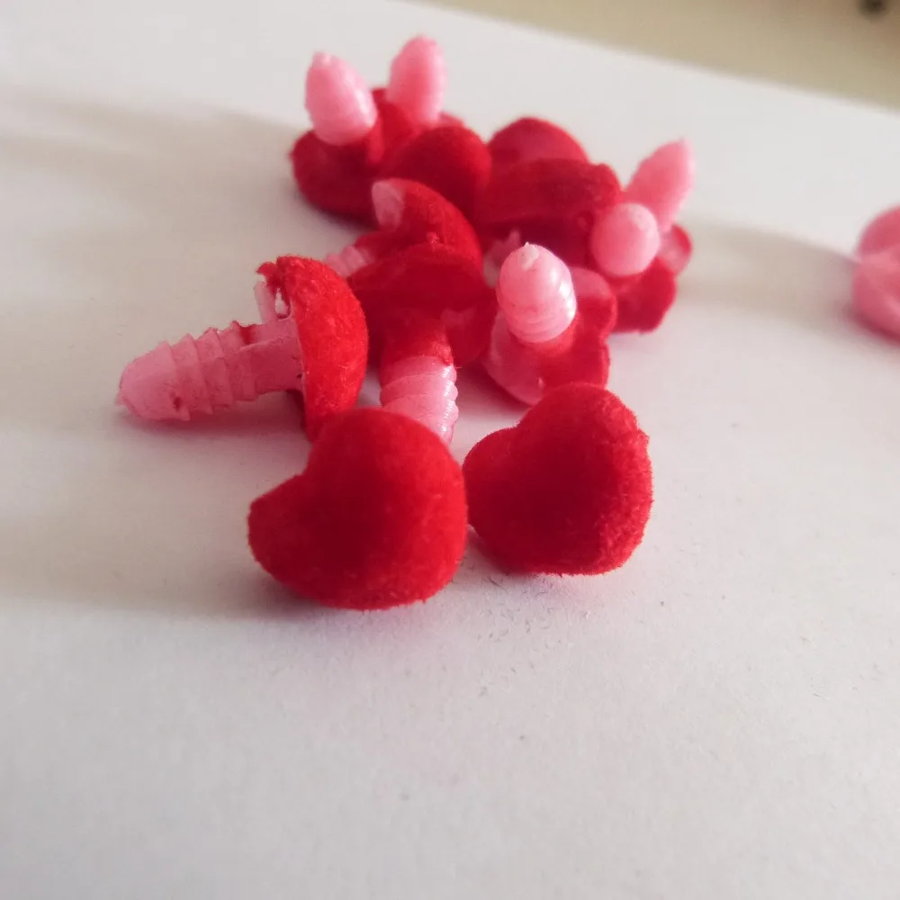 100 бр./лот, 12 мм, флокированный играчка нос във формата на сърце, сигурна носа кукли-любимец + мека шайба за куклено diy-розово/червено вариант1