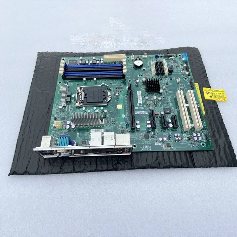 C7Q67-H За вграждане в работния плот на дънната платка Supermicro 2-ро поколение Core i3 i5 i7 Серията LGA1155 DDR3-1333MHz Гореща Разпродажба1