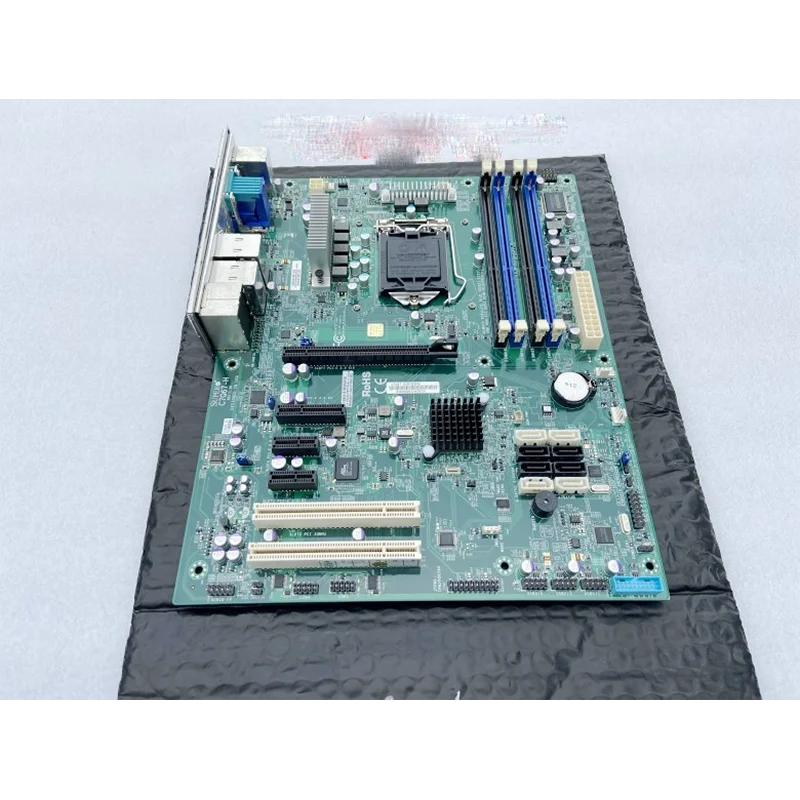 C7Q67-H За вграждане в работния плот на дънната платка Supermicro 2-ро поколение Core i3 i5 i7 Серията LGA1155 DDR3-1333MHz Гореща Разпродажба3
