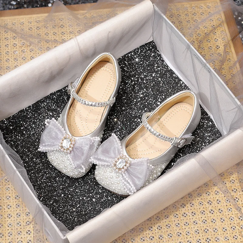 Пролетно нова детска кожа обувки подметка с перлата на носа, обувки принцеси за момичета, ежедневни обувки на плоска подметка с кристали за момичета5