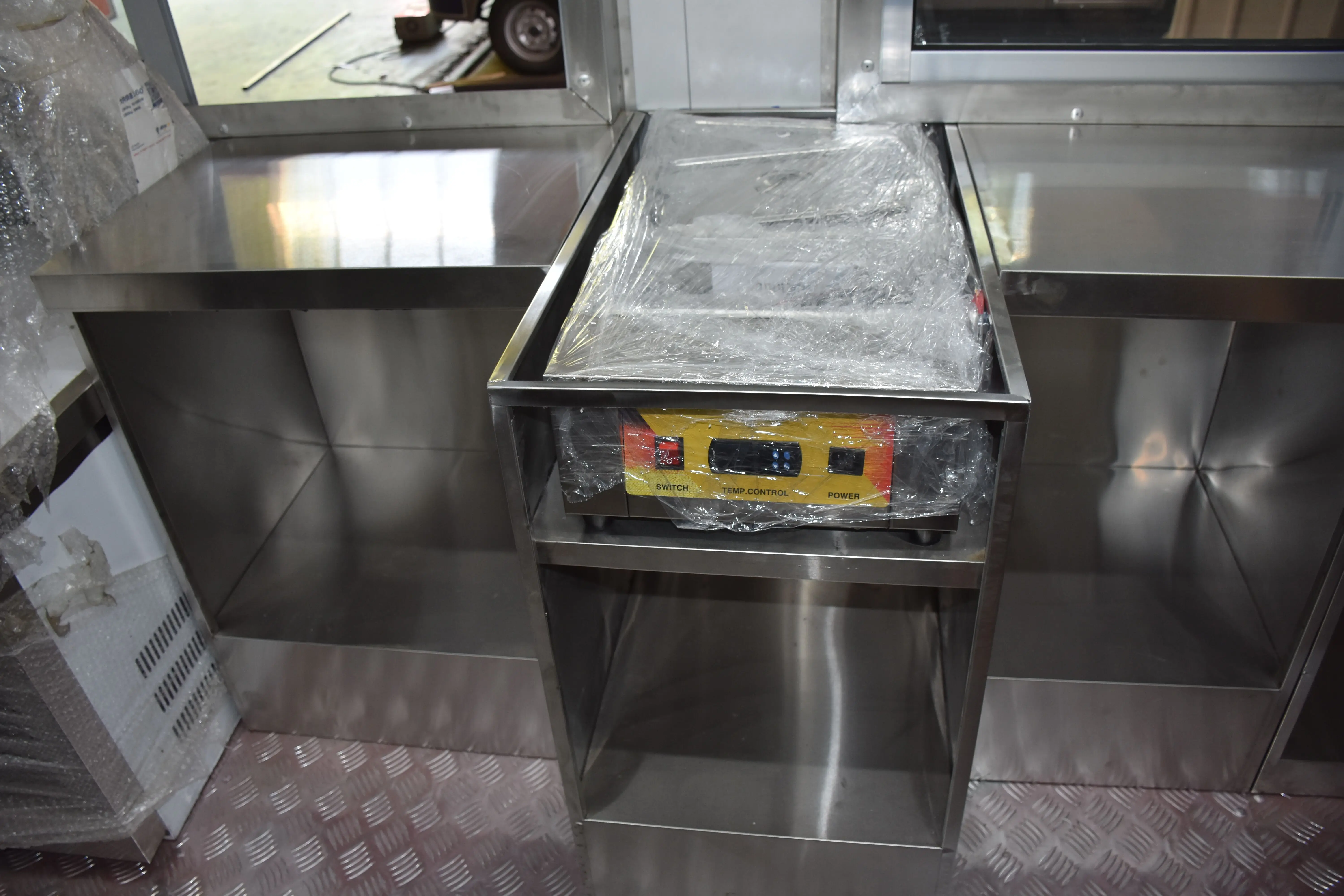 Количка за превоз на сладолед от неръждаема стомана OEM Mobile Food Cart KN-400 с ремарке за превоз на храни, теглени за продажба2