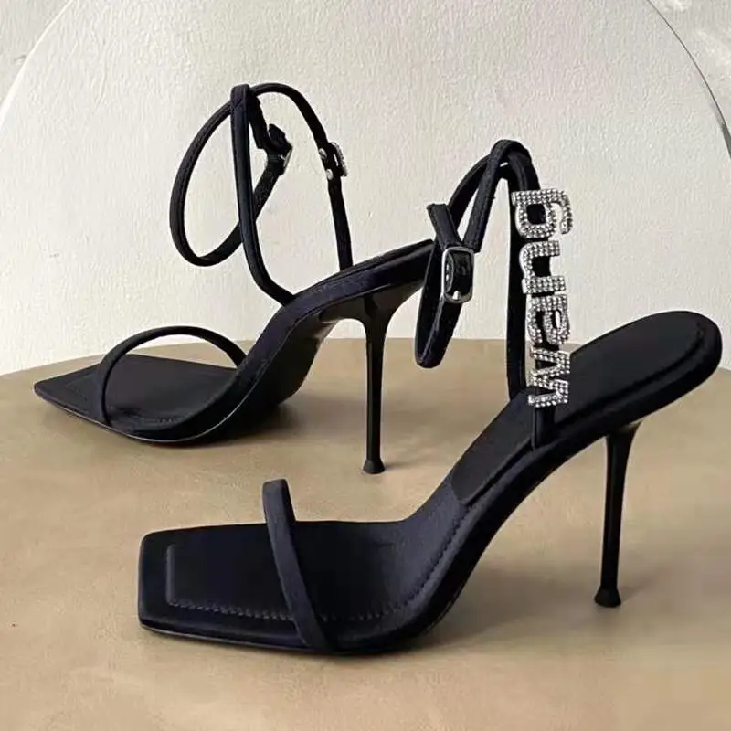 Новост 2023 година, топла разпродажба на дамски сандали с квадратни пръсти, украсени с кристали Букви, Каишка за щиколотке, пикантни Женски обувки на висок ток, дамски обувки за партита3