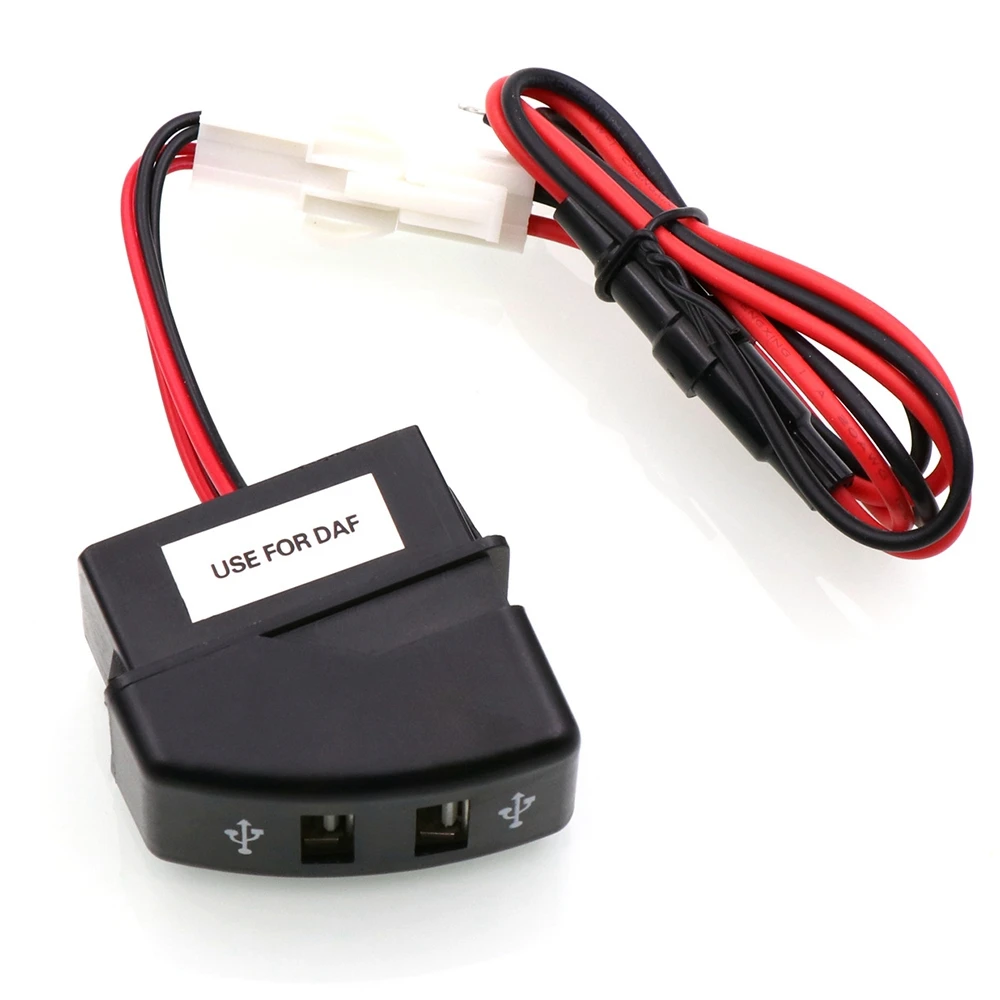 Зарядно за кола с два USB конектори 5V 2.1 A, автомобили USB-изход, автомобилни аксесоари за товарни автомобили XF 95 XF 105 106 95 CF4