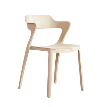 Битови трапезни столове Модерен минимализъм и удебелена форма на рог за почивка, PVC Материали за всекидневната, в ресторанта на хотела