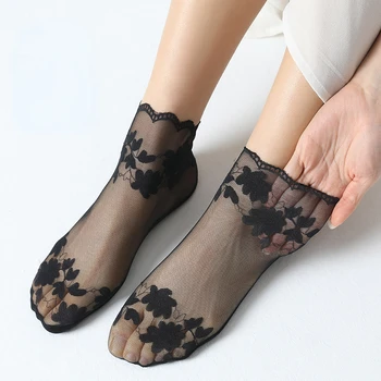Дамски Невидими Дантелени Чорапи в стил 