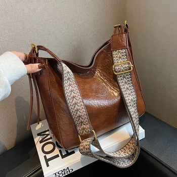 Малки прости чанта през рамо от изкуствена кожа за жени, луксозни обикновена чанти и портмонета