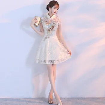 Мини-рокля Чонсам 2020, ново темпераментное женски свежо кратко вышитое дантелено банкет рокля чонсам
