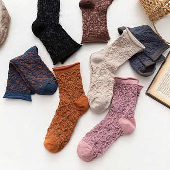 Реколта улични чорапи в етнически стил харадзюку, ретро, градинска дрехи с рюшами, есенно-зимните дълги памучни чорапи за жените, сладки чорапи в кавайном стил с принтом